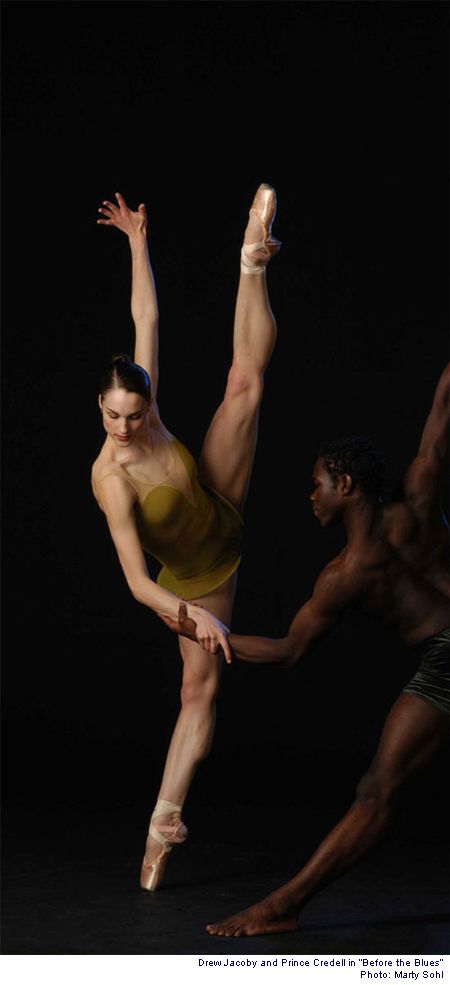 PVC运动地板与实木运动地板的比较