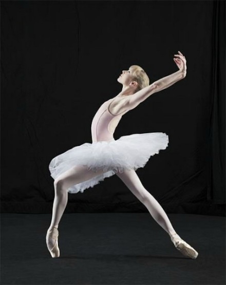 PVC塑胶地板与其它材料地板之比较