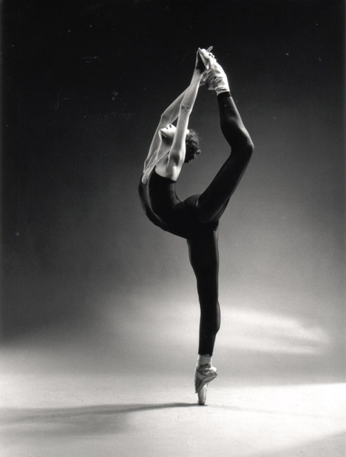 塑胶运动地板施工 什么情况使用热焊