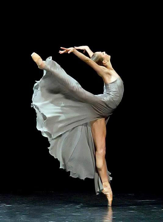 塑胶地板冬季施工时一定要注意多个方面