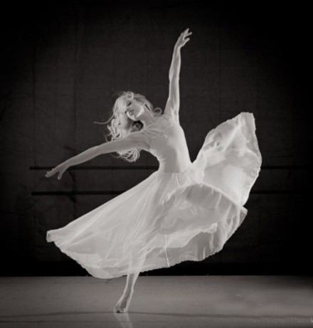 PVC舞蹈塑胶地板营销策略