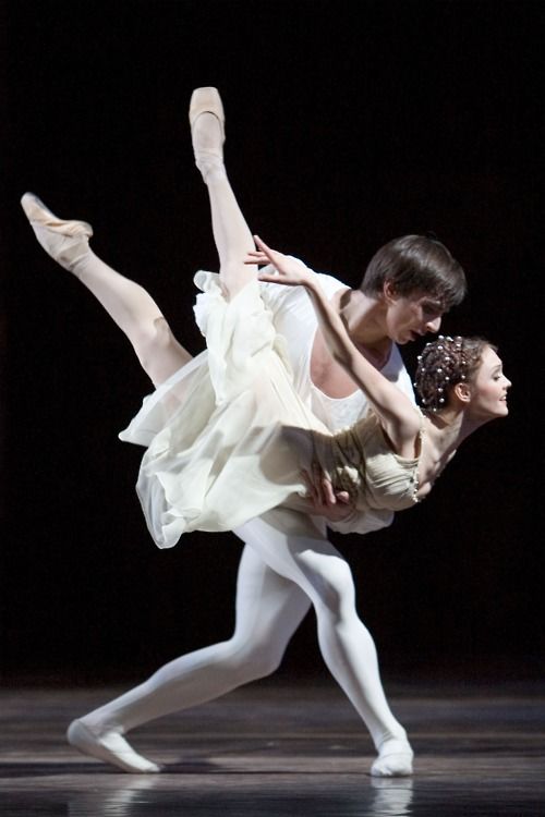 舞台木地板厂家价格表及功能说明