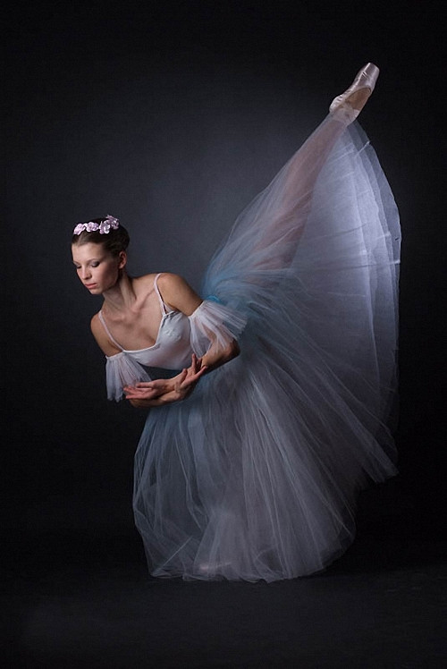 PVC塑胶运动地板厂家要紧跟时代的脚步