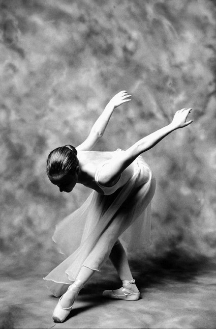 塑胶运动地板企业如何“别树一帜”