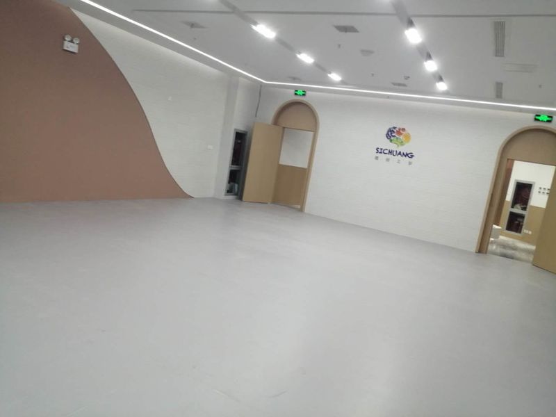 江苏泰兴思创之梦小丑地胶安装案例